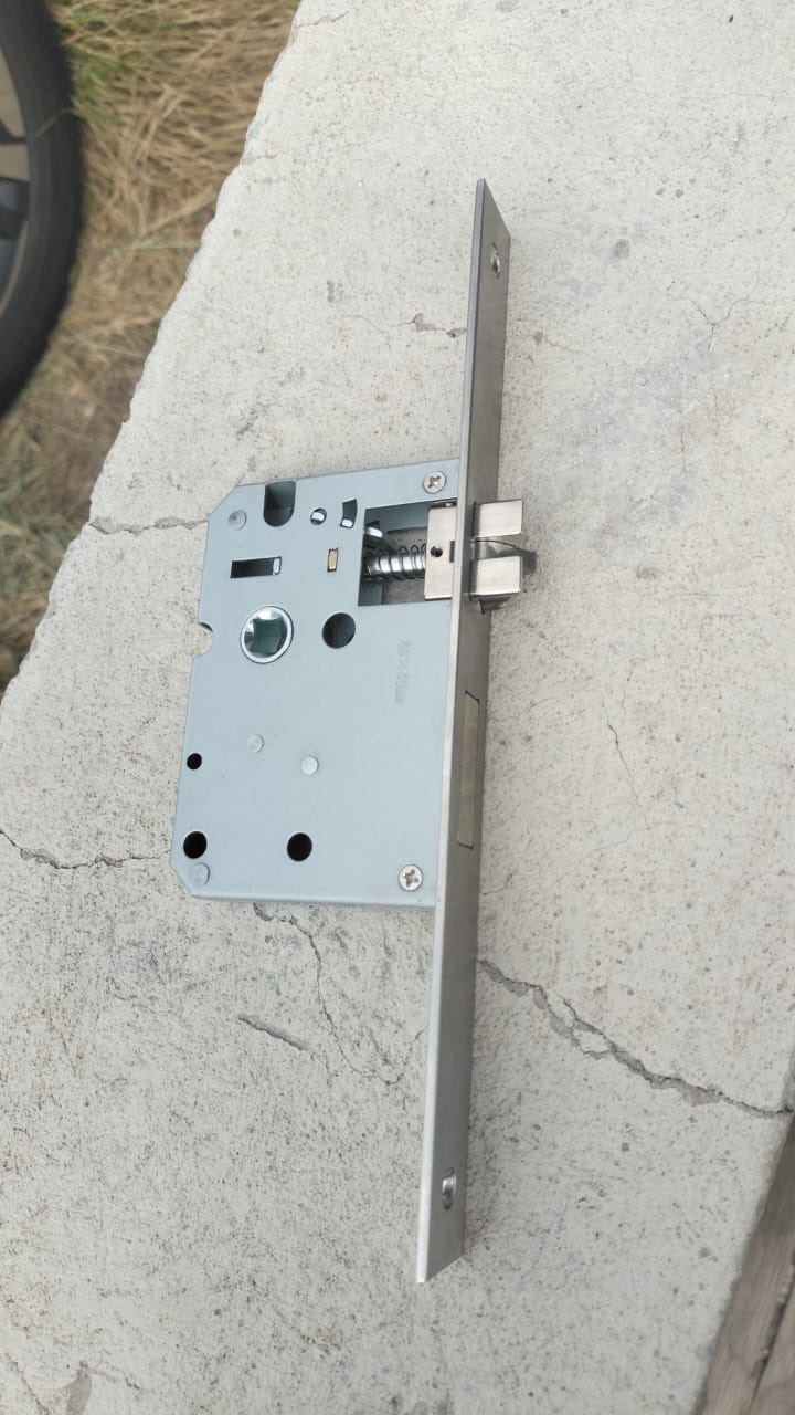 Mecanismo con sensor electronico 50*240 para cerradura digital Bestlocks